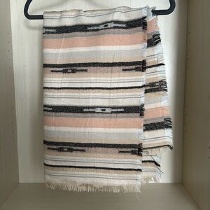 🧡 BCBGeneration multicolor scarf